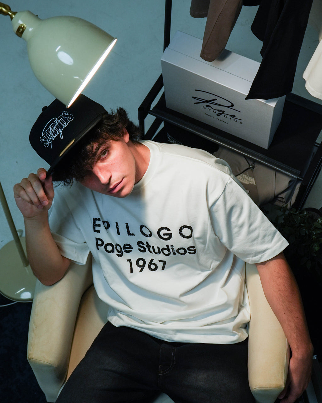 T-shirt “Epilogo” oversize